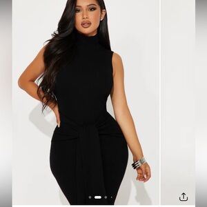 Elegant Black Sleeveless Midi Dress